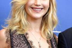 Jennifer Lawrence Stroke Material